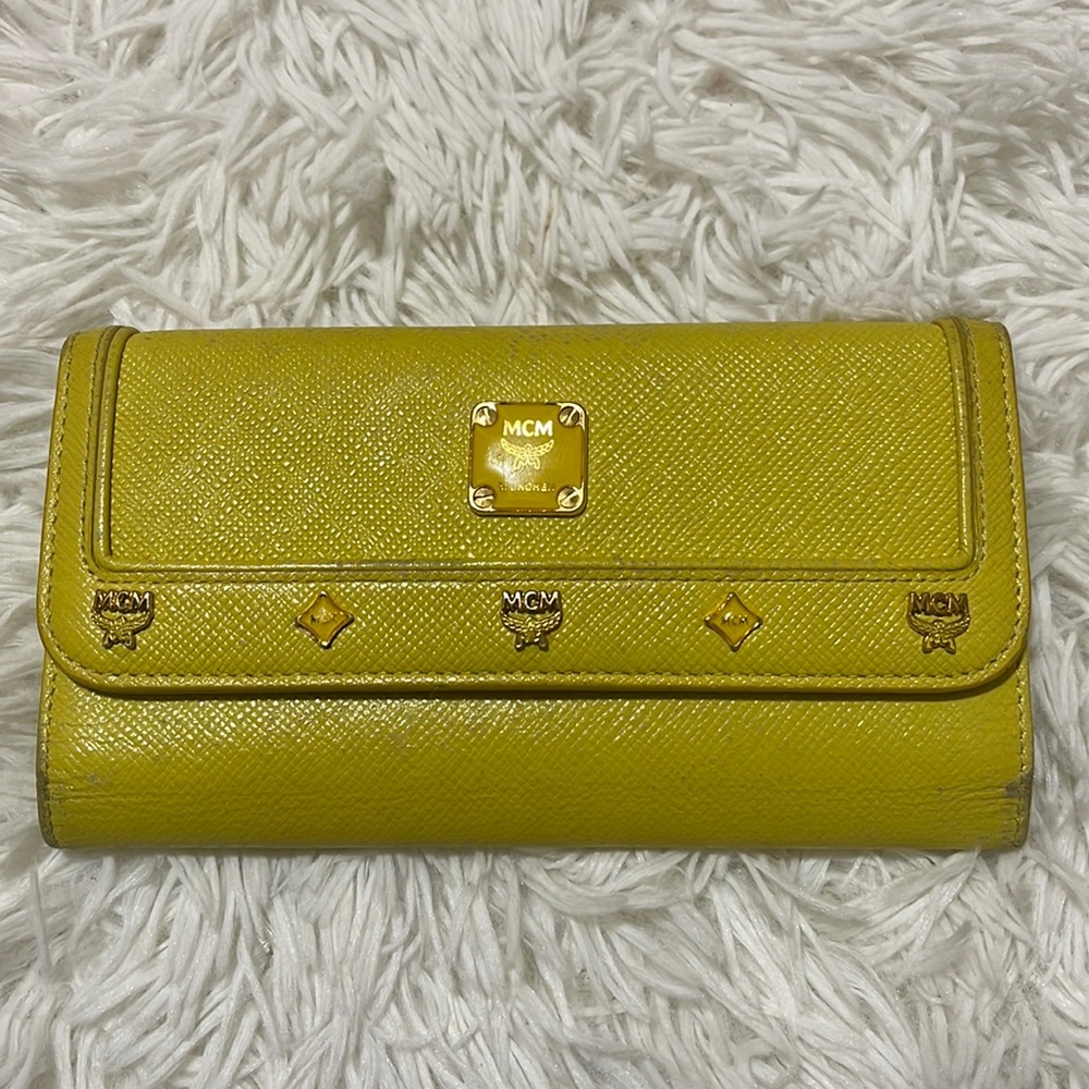 Mcm long wallet